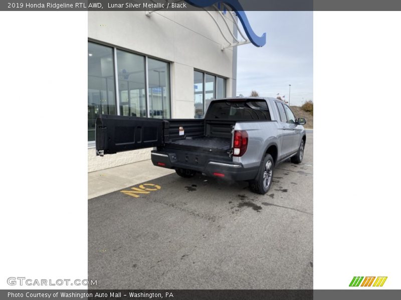 Lunar Silver Metallic / Black 2019 Honda Ridgeline RTL AWD