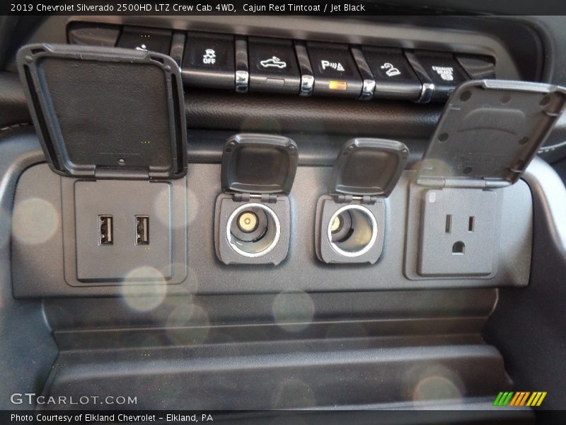 Cajun Red Tintcoat / Jet Black 2019 Chevrolet Silverado 2500HD LTZ Crew Cab 4WD