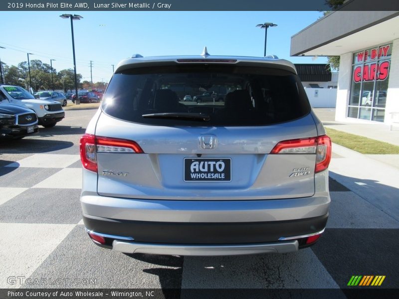 Lunar Silver Metallic / Gray 2019 Honda Pilot Elite AWD