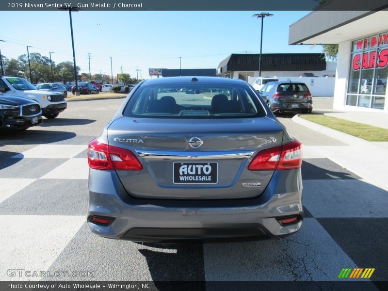 Gun Metallic / Charcoal 2019 Nissan Sentra SV