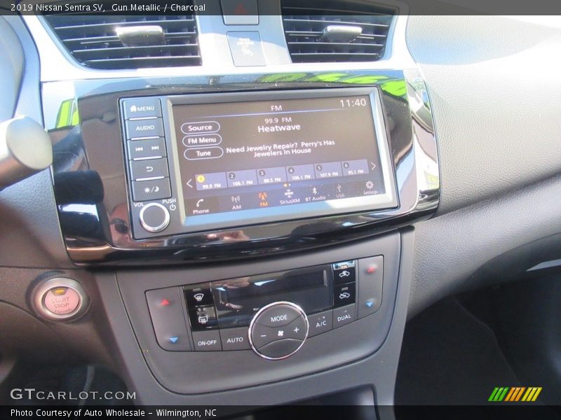 Gun Metallic / Charcoal 2019 Nissan Sentra SV