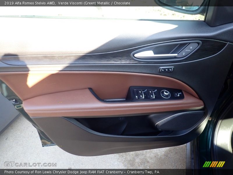Verde Visconti (Green) Metallic / Chocolate 2019 Alfa Romeo Stelvio AWD