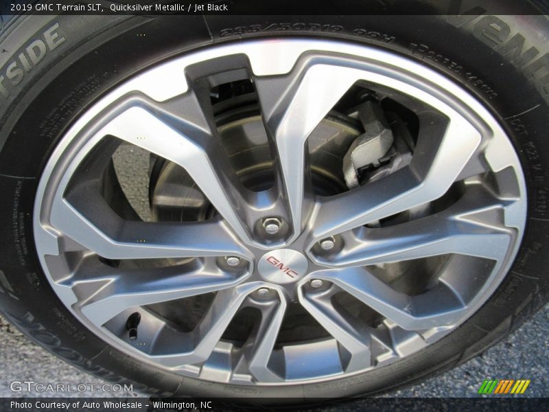Quicksilver Metallic / Jet Black 2019 GMC Terrain SLT