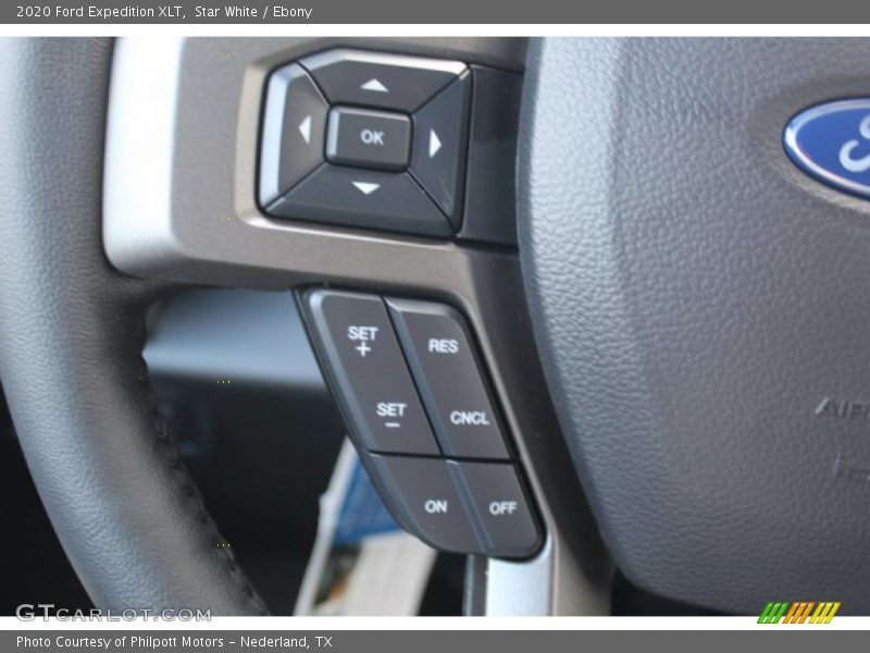 Star White / Ebony 2020 Ford Expedition XLT