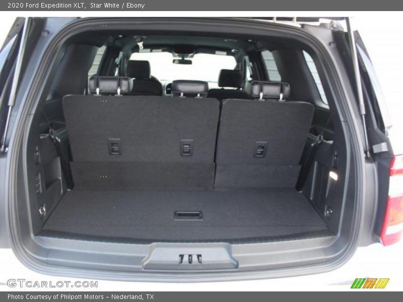 Star White / Ebony 2020 Ford Expedition XLT