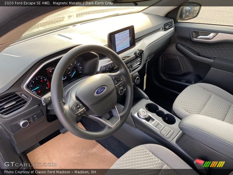  2020 Escape SE 4WD Dark Earth Gray Interior