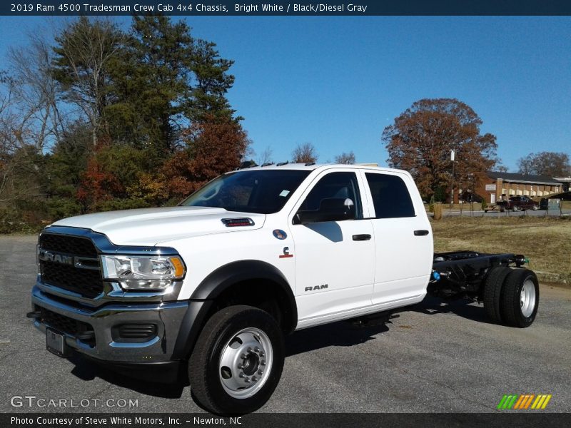 Bright White / Black/Diesel Gray 2019 Ram 4500 Tradesman Crew Cab 4x4 Chassis