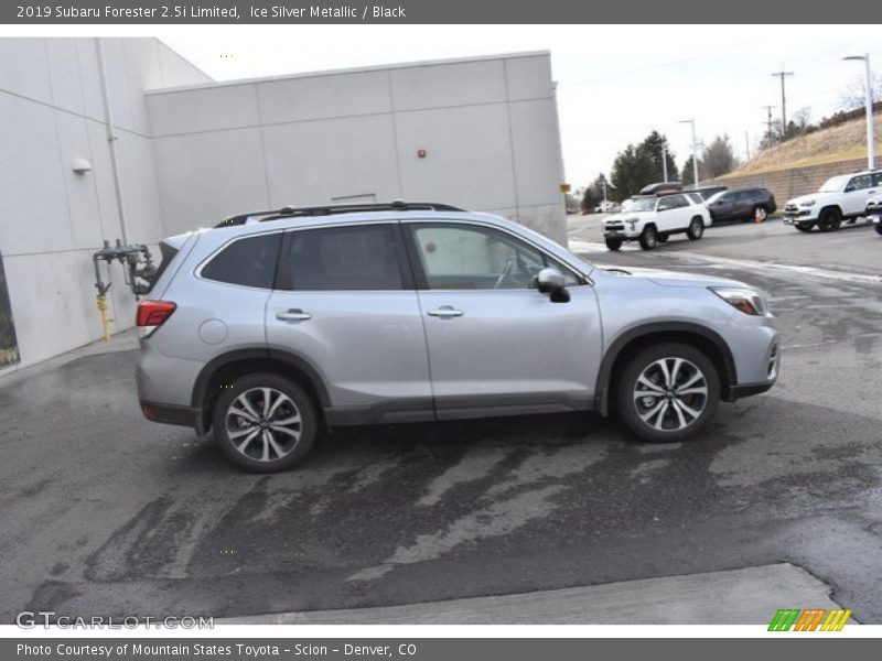 Ice Silver Metallic / Black 2019 Subaru Forester 2.5i Limited