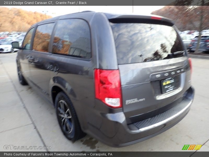 Granite Pearl / Black 2019 Dodge Grand Caravan GT