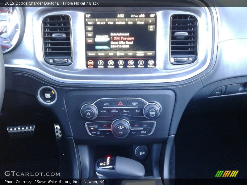 Triple Nickel / Black 2019 Dodge Charger Daytona