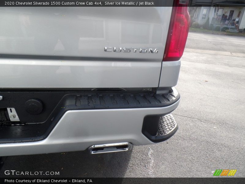 Silver Ice Metallic / Jet Black 2020 Chevrolet Silverado 1500 Custom Crew Cab 4x4