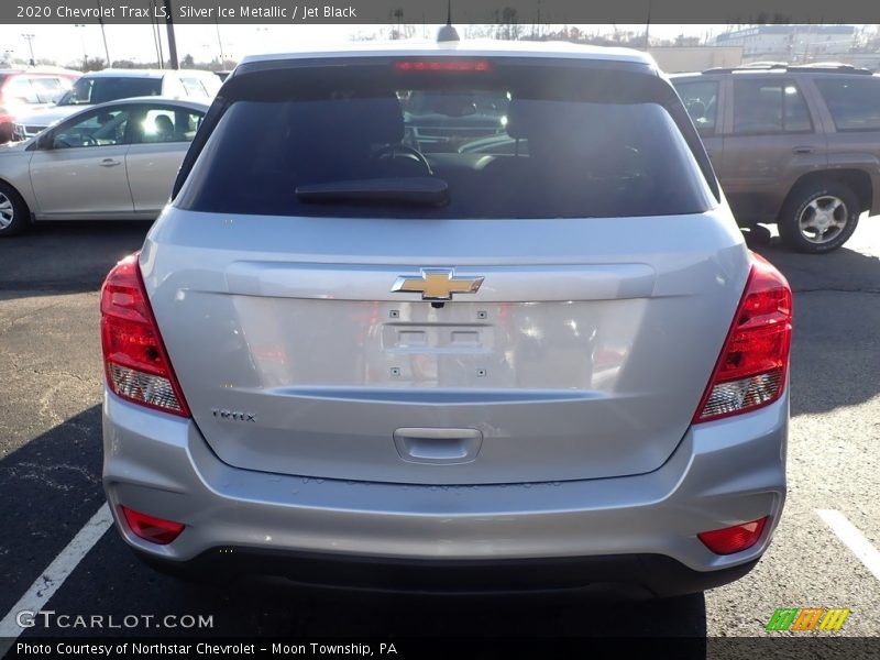 Silver Ice Metallic / Jet Black 2020 Chevrolet Trax LS