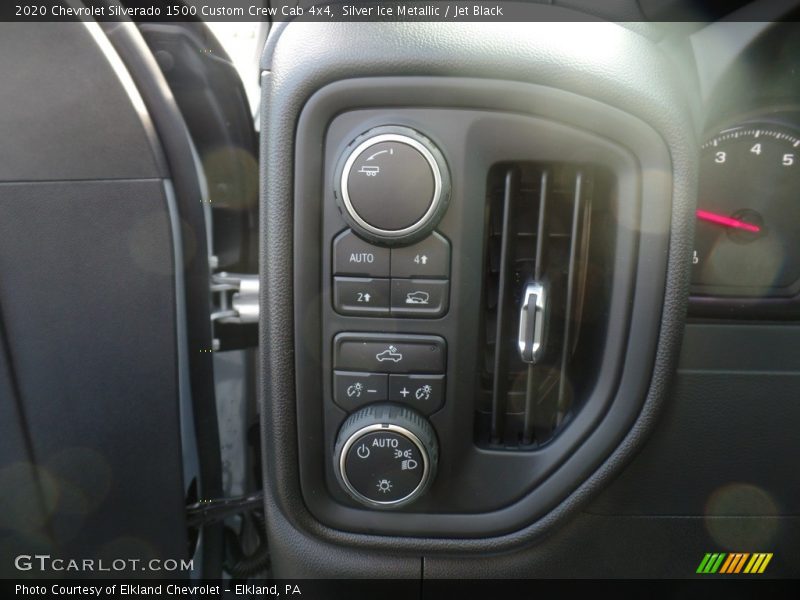 Silver Ice Metallic / Jet Black 2020 Chevrolet Silverado 1500 Custom Crew Cab 4x4