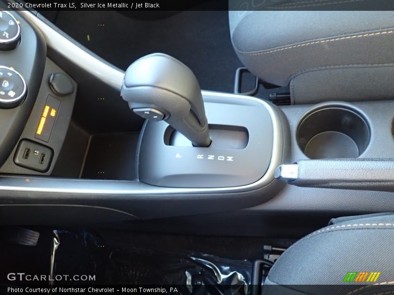 Silver Ice Metallic / Jet Black 2020 Chevrolet Trax LS