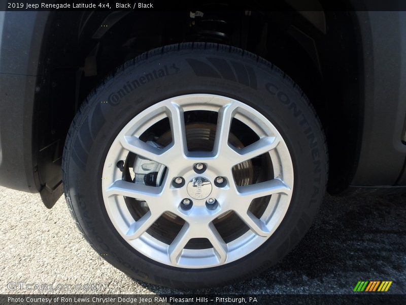 Black / Black 2019 Jeep Renegade Latitude 4x4