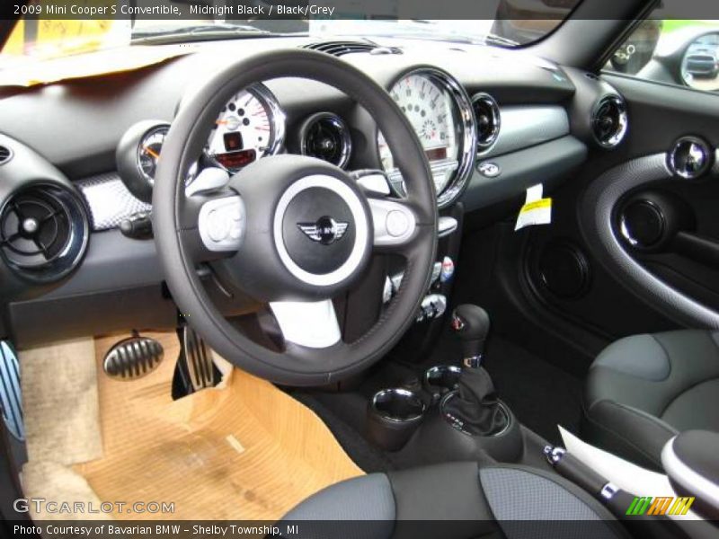 Midnight Black / Black/Grey 2009 Mini Cooper S Convertible