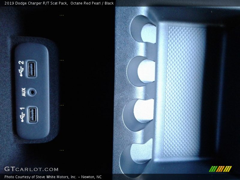 Octane Red Pearl / Black 2019 Dodge Charger R/T Scat Pack