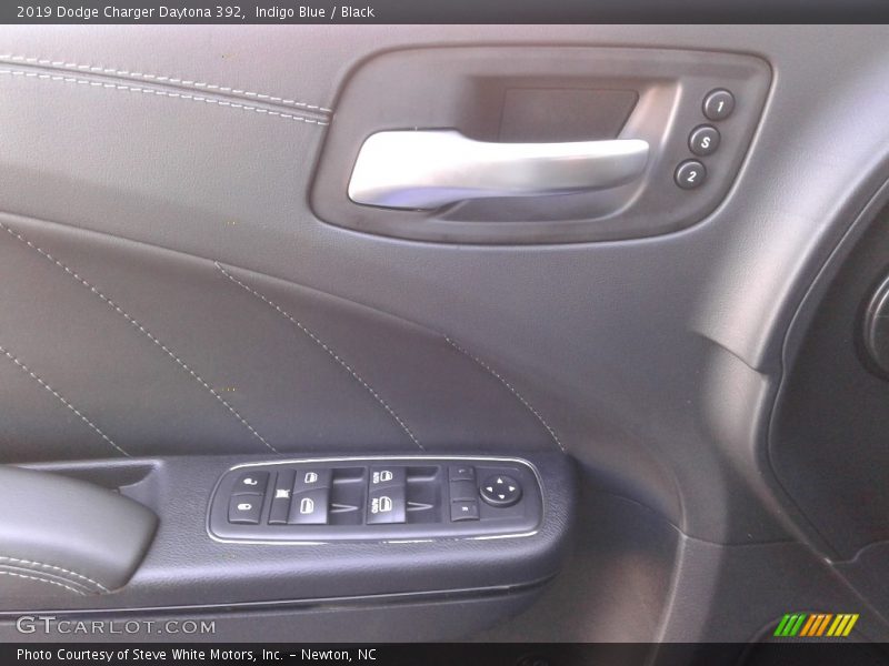 Indigo Blue / Black 2019 Dodge Charger Daytona 392