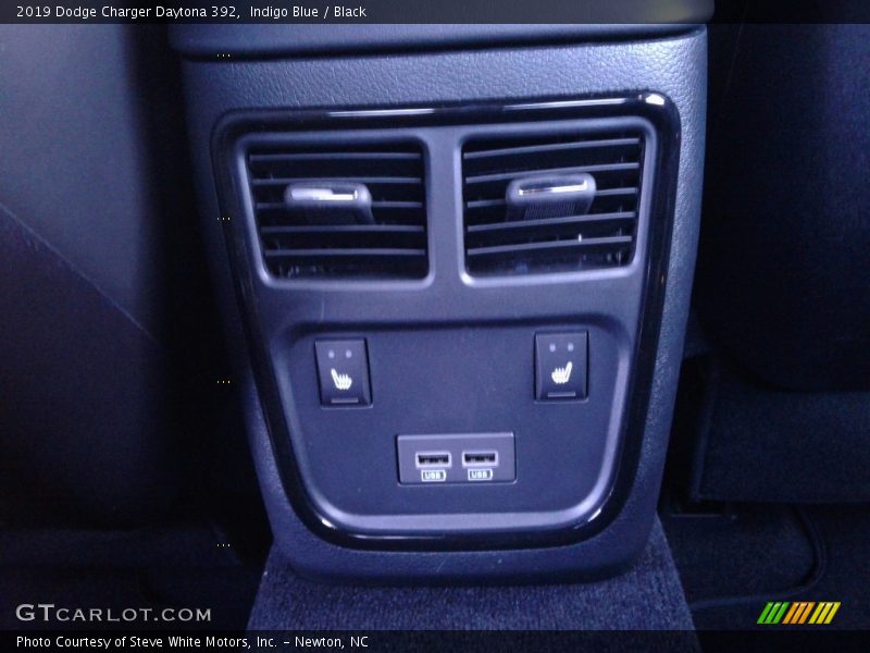 Indigo Blue / Black 2019 Dodge Charger Daytona 392