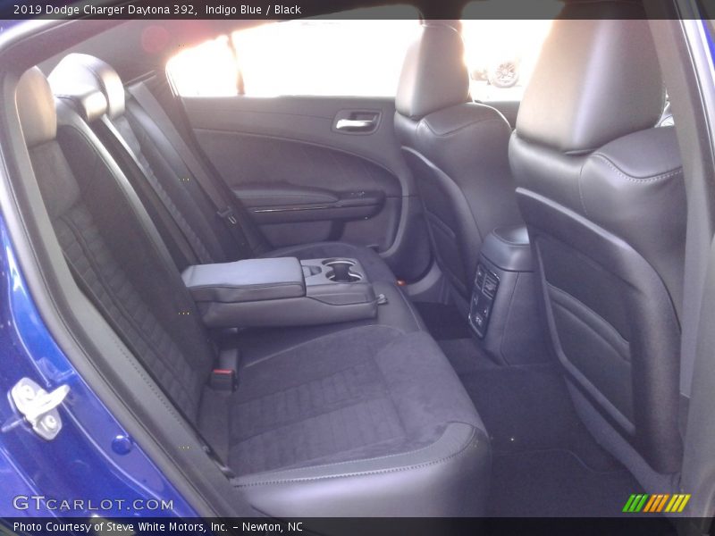 Indigo Blue / Black 2019 Dodge Charger Daytona 392