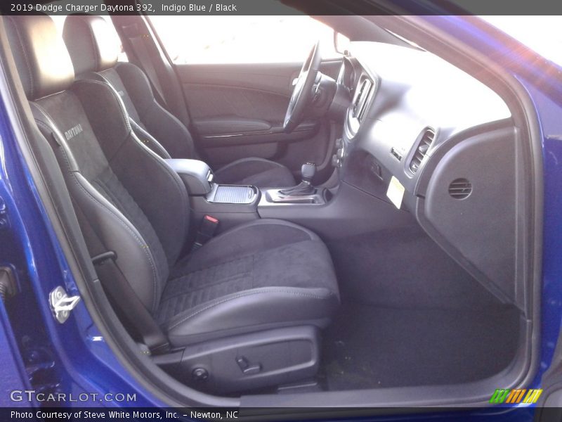 Indigo Blue / Black 2019 Dodge Charger Daytona 392