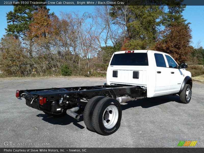 Bright White / Black/Diesel Gray 2019 Ram 5500 Tradesman Crew Cab Chassis