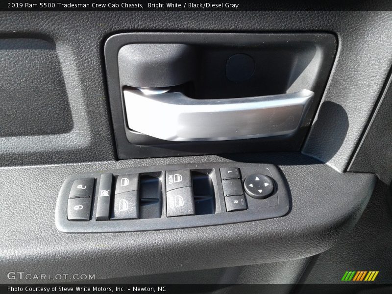 Bright White / Black/Diesel Gray 2019 Ram 5500 Tradesman Crew Cab Chassis