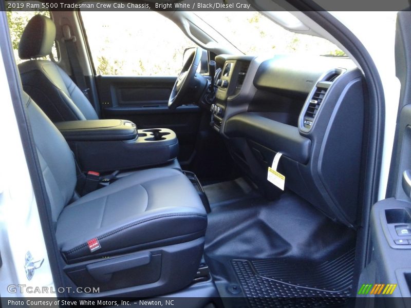 Bright White / Black/Diesel Gray 2019 Ram 5500 Tradesman Crew Cab Chassis