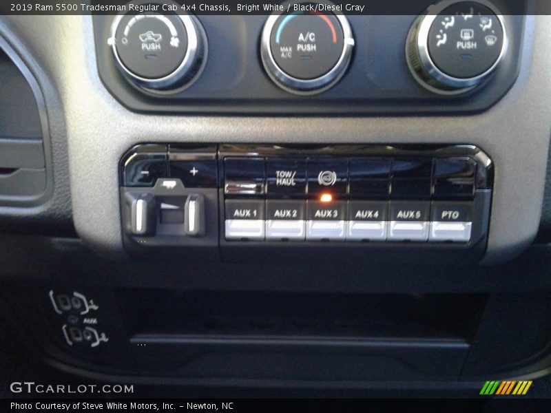Bright White / Black/Diesel Gray 2019 Ram 5500 Tradesman Regular Cab 4x4 Chassis