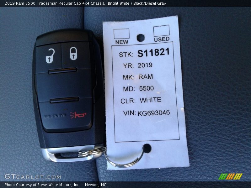 Bright White / Black/Diesel Gray 2019 Ram 5500 Tradesman Regular Cab 4x4 Chassis