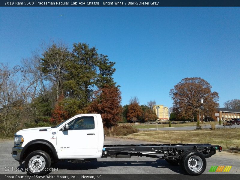 Bright White / Black/Diesel Gray 2019 Ram 5500 Tradesman Regular Cab 4x4 Chassis