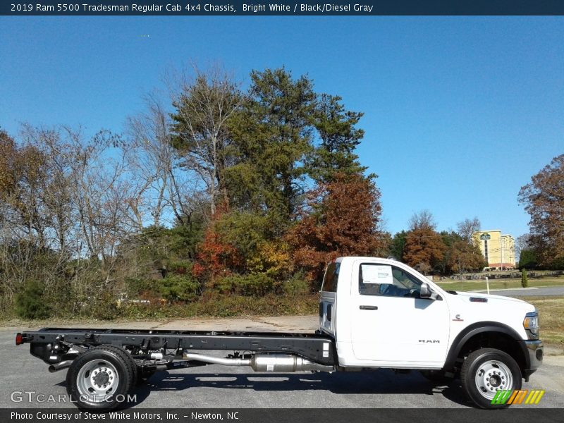 Bright White / Black/Diesel Gray 2019 Ram 5500 Tradesman Regular Cab 4x4 Chassis