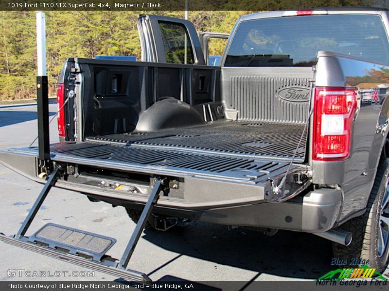 Magnetic / Black 2019 Ford F150 STX SuperCab 4x4