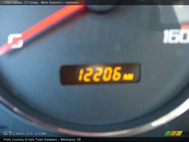 White Diamond / Cashmere 2006 Cadillac CTS Sedan