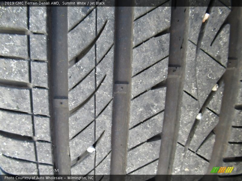 Summit White / Jet Black 2019 GMC Terrain Denali AWD