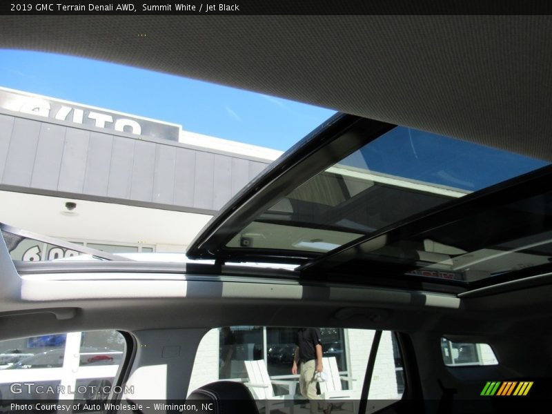 Summit White / Jet Black 2019 GMC Terrain Denali AWD