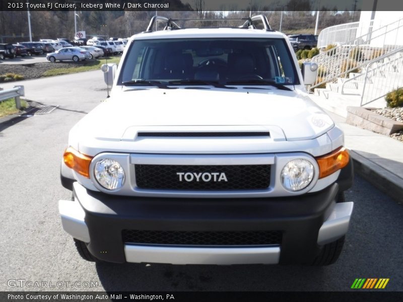 Iceberg White / Dark Charcoal 2013 Toyota FJ Cruiser