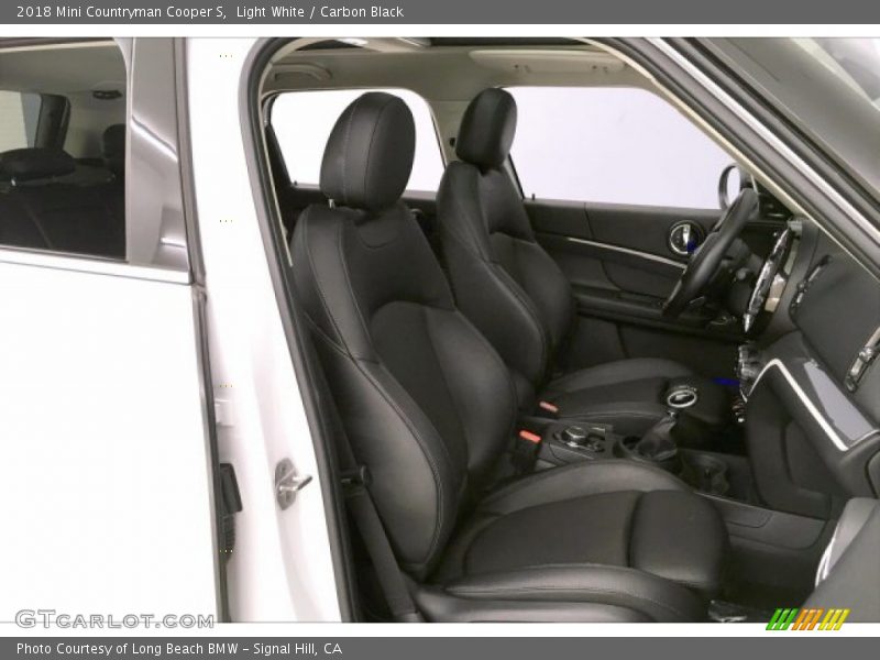 Front Seat of 2018 Countryman Cooper S