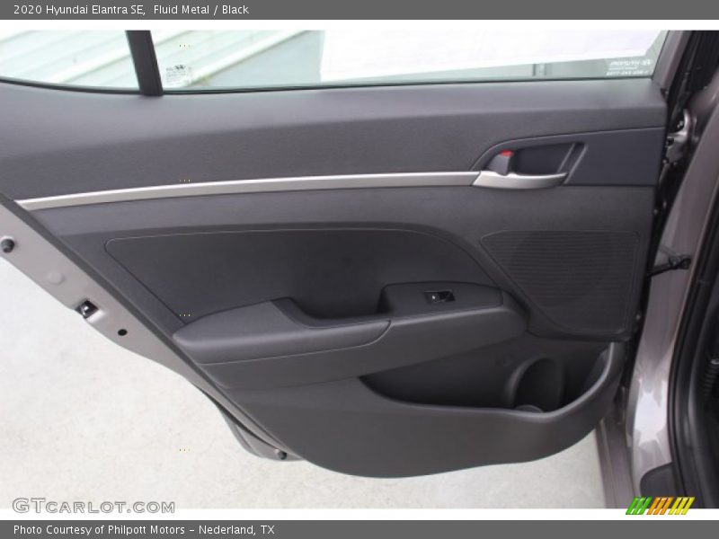 Fluid Metal / Black 2020 Hyundai Elantra SE