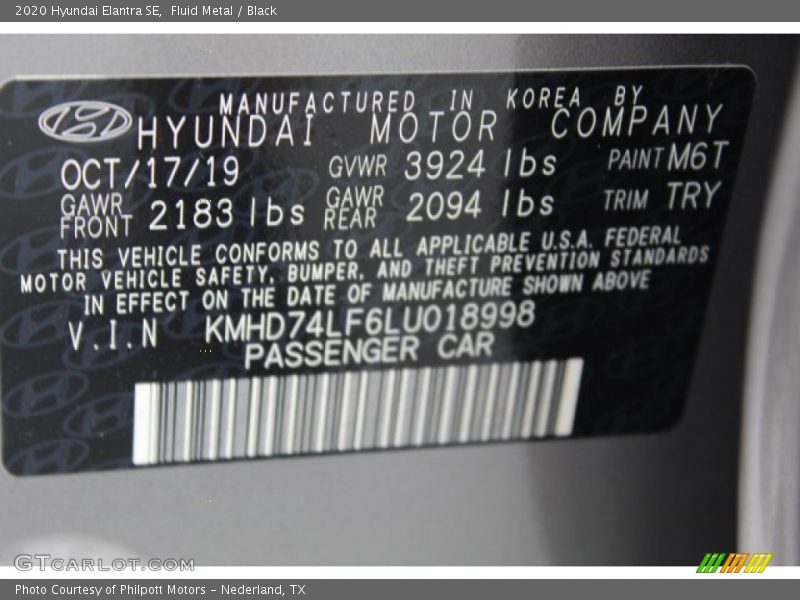 Fluid Metal / Black 2020 Hyundai Elantra SE