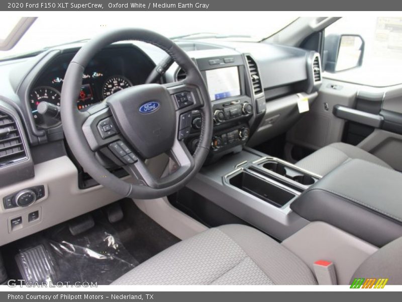 Oxford White / Medium Earth Gray 2020 Ford F150 XLT SuperCrew