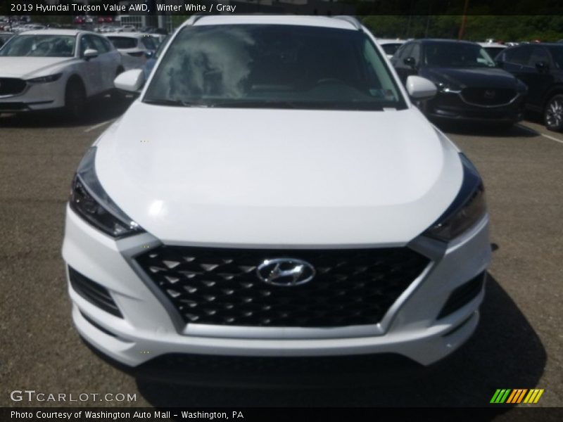 Winter White / Gray 2019 Hyundai Tucson Value AWD