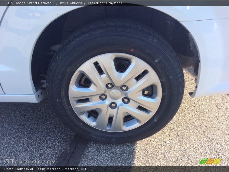 White Knuckle / Black/Light Graystone 2019 Dodge Grand Caravan SE