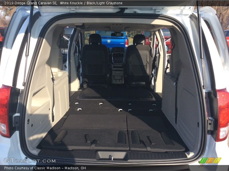 White Knuckle / Black/Light Graystone 2019 Dodge Grand Caravan SE