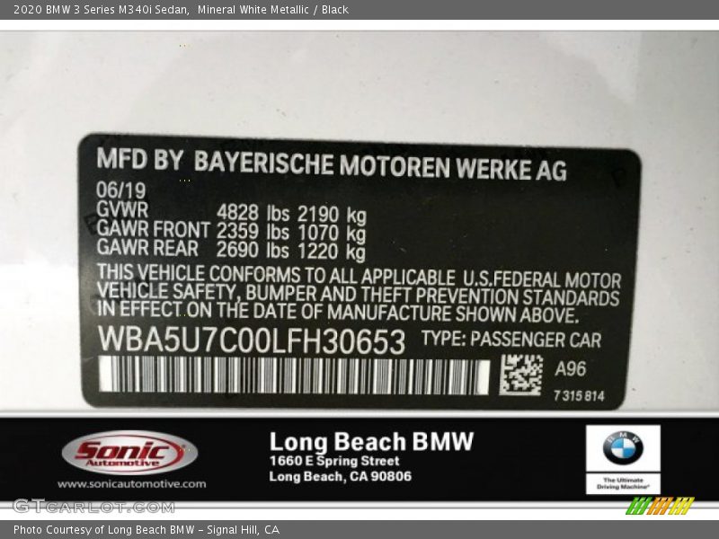 Mineral White Metallic / Black 2020 BMW 3 Series M340i Sedan
