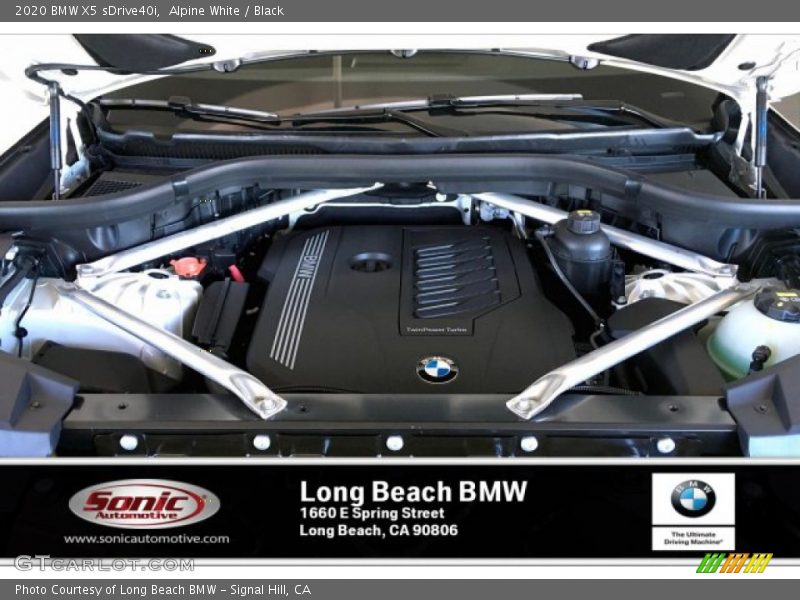 Alpine White / Black 2020 BMW X5 sDrive40i