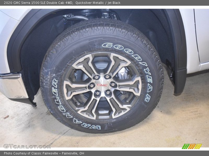 Quicksilver Metallic / Jet Black 2020 GMC Sierra 1500 SLE Double Cab 4WD