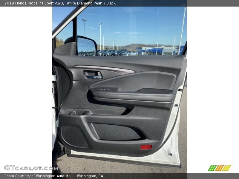 White Diamond Pearl / Black 2019 Honda Ridgeline Sport AWD
