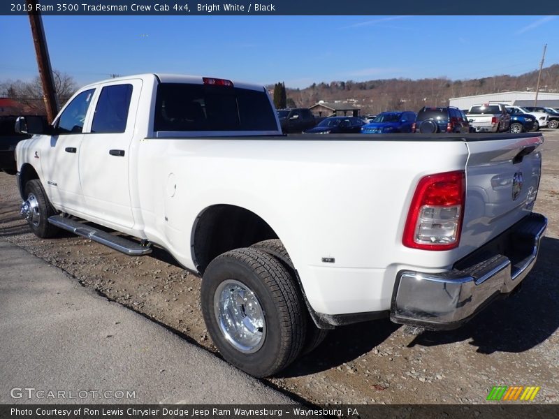 Bright White / Black 2019 Ram 3500 Tradesman Crew Cab 4x4