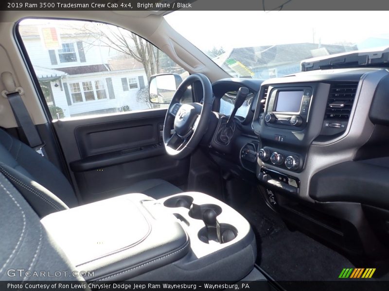 Bright White / Black 2019 Ram 3500 Tradesman Crew Cab 4x4